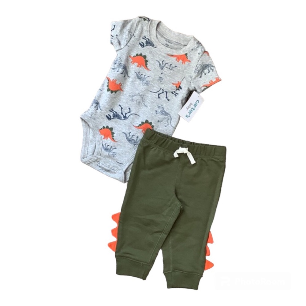 Carter’s 2-Piece Dinosaur Outfit
